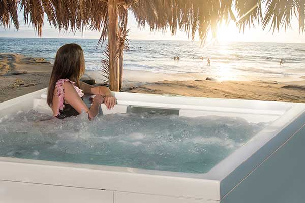 Vasca idromassaggio spa relax benessere