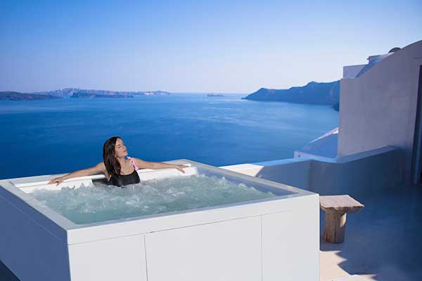 Vasca idromassaggio spa relax benessere